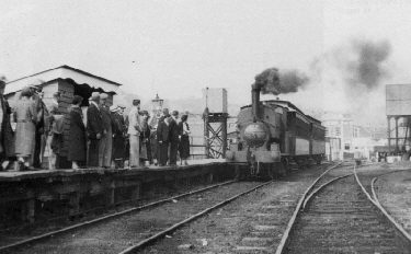 Loco No 5 at Clevedon